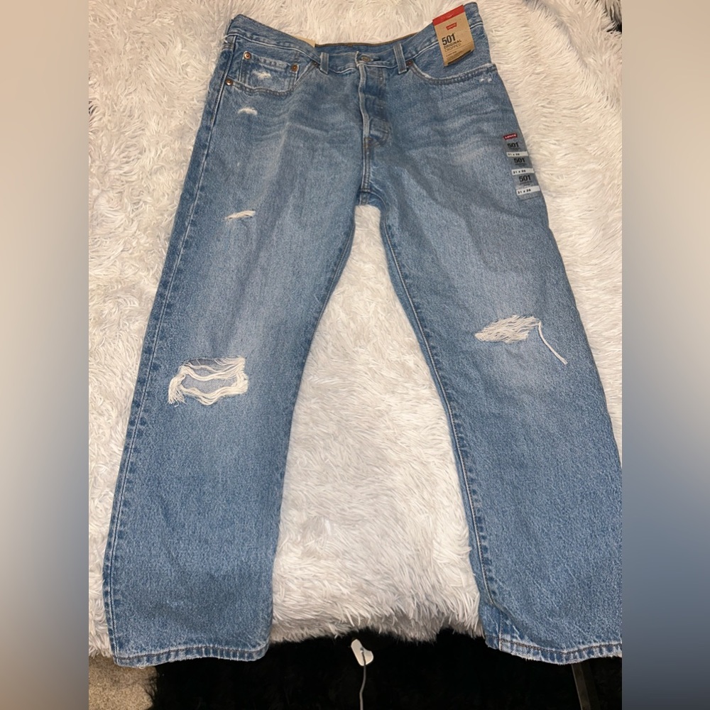 ripped boyfriend jeans